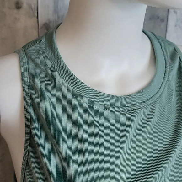 Koral Muscle Marlow Tank Top Aquamarine - Picture 6 of 10
